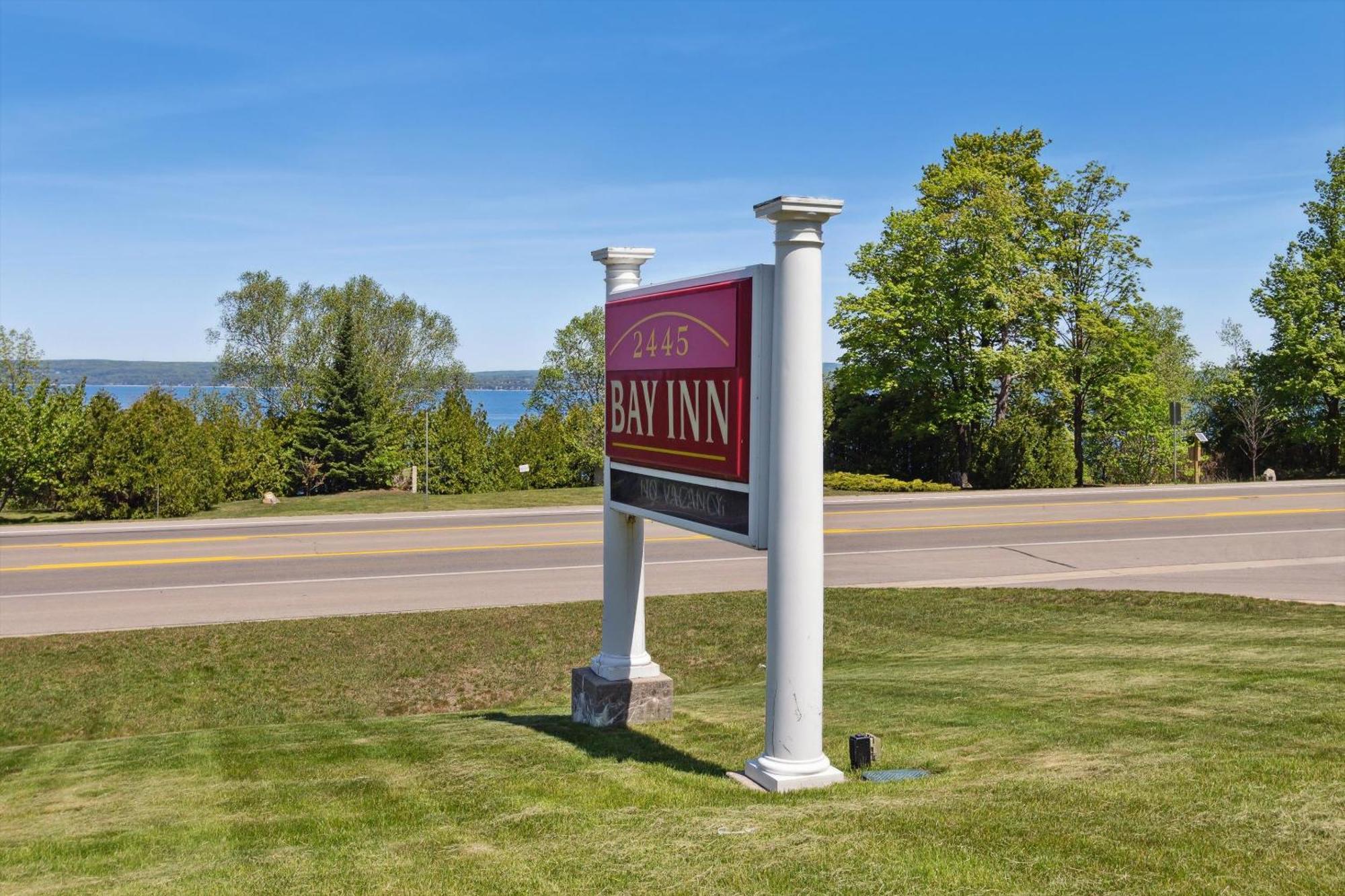 The Bay Inn Petoskey Exterior photo